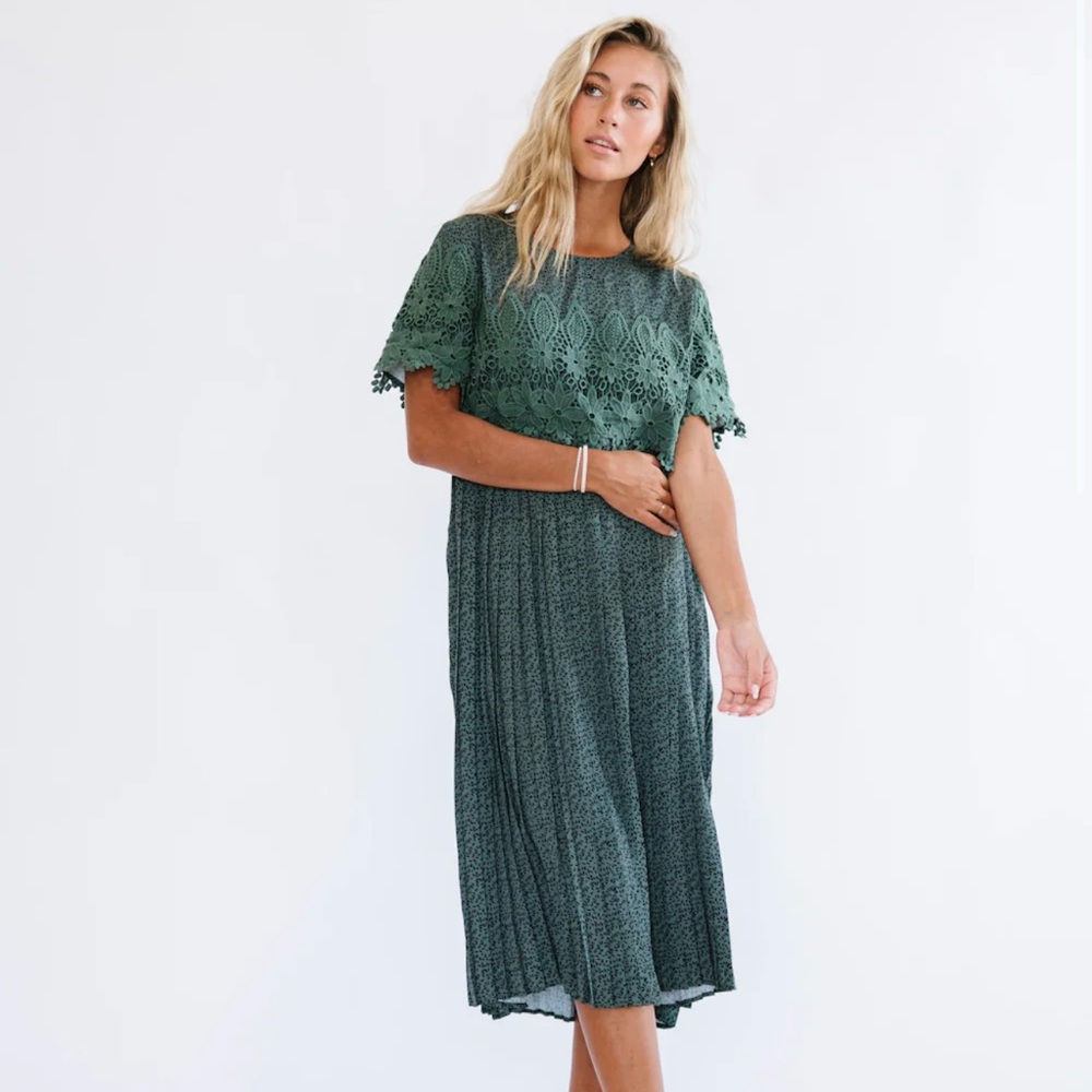Hunter Green Midi Dress with Lace